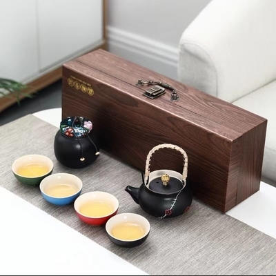 独特 の デザイン の 家庭 茶 杯 と 遠隔 山 の 茶 セット を 贈り物 と し て 贈る
