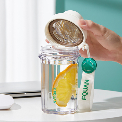 新品 ギフト ポータブル プラスチック カップ 530ml フィルターとロープ リフティング 1 カラー印刷