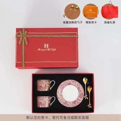 UVプリントのコーヒーカップで 表現をしてください 結婚式のプレゼントに 完璧な追加です