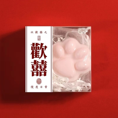 農業 市場 を 対象 に し て 手作り の 石けん を 実践 的 な 贈り物 と し て 提供 する