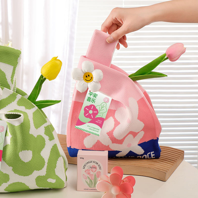 女の子のための誕生日プレゼント 独創的な編み物 手持ちの贈り物 創造的で実用的な記念品