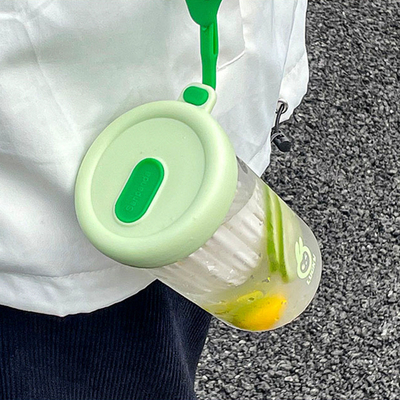 お茶分離 お茶カップ 500ml ステキな冷たい抽出カップ ストローウォーターカップ 活動プレゼント
