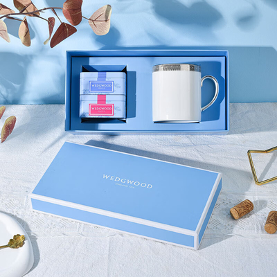 このプラチナの蕾のカップと携帯茶器のギフトボックスセットで お客様を驚かせてください