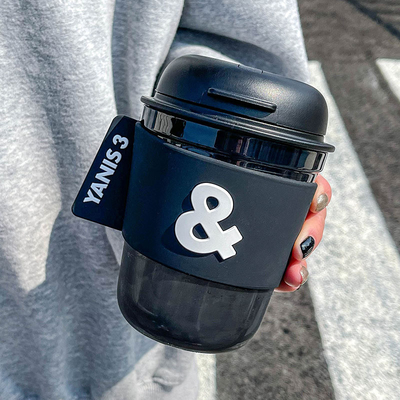 高い外観と携帯的な風夏のストローコーヒーカップ
