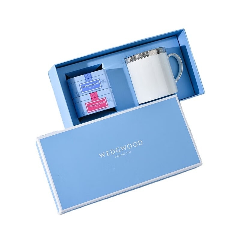 このプラチナの蕾のカップと携帯茶器のギフトボックスセットで お客様を驚かせてください